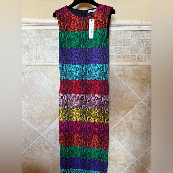 Alice + Olivia Delora Rainbow Snake Print Midi Dress - Picture 3 of 6
